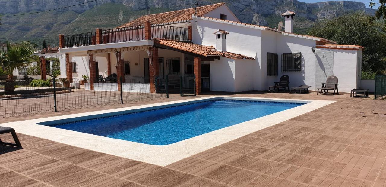 Chalet Cami de Merle Dénia Buitenkant foto